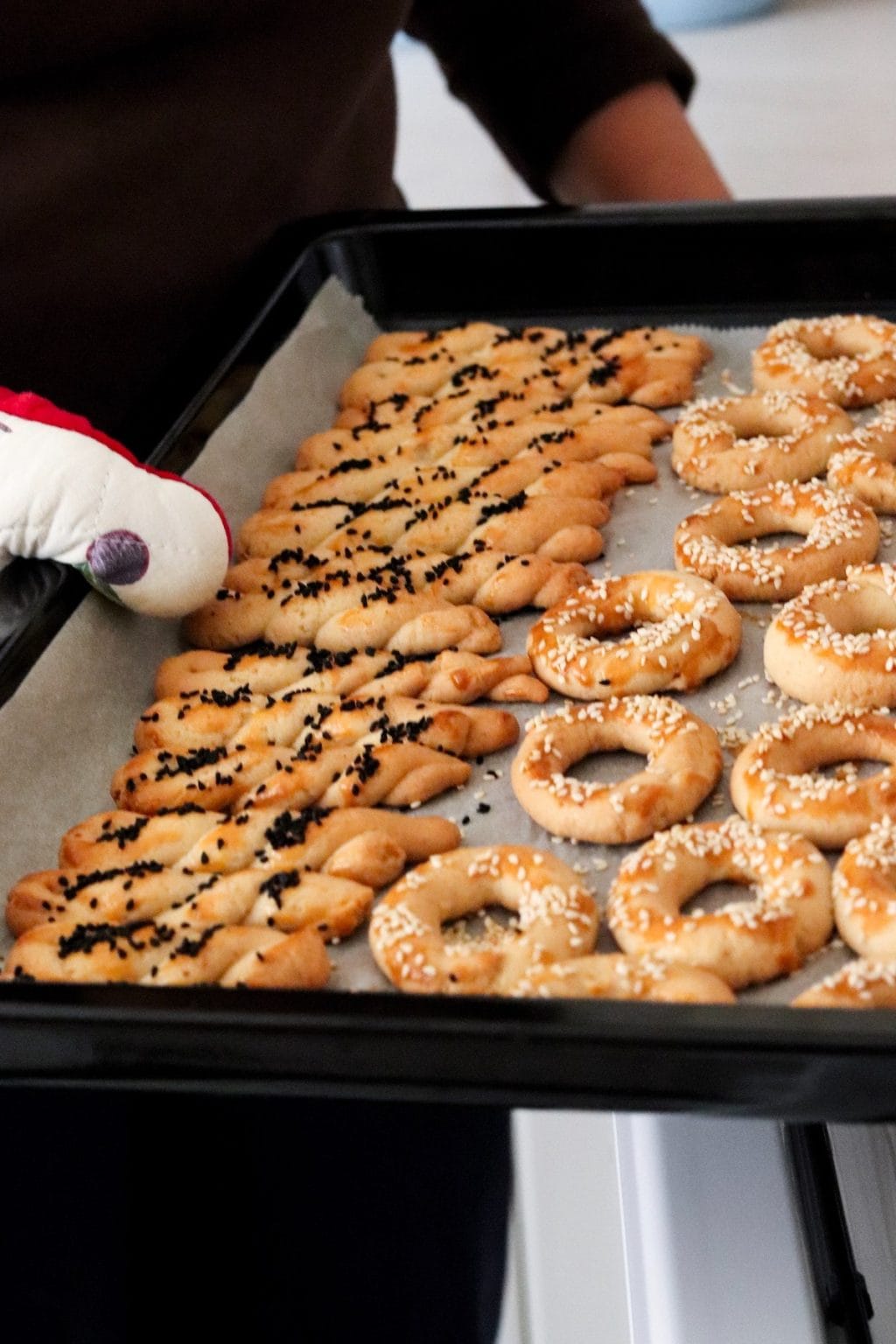 5 Best Parchment Paper Substitutes