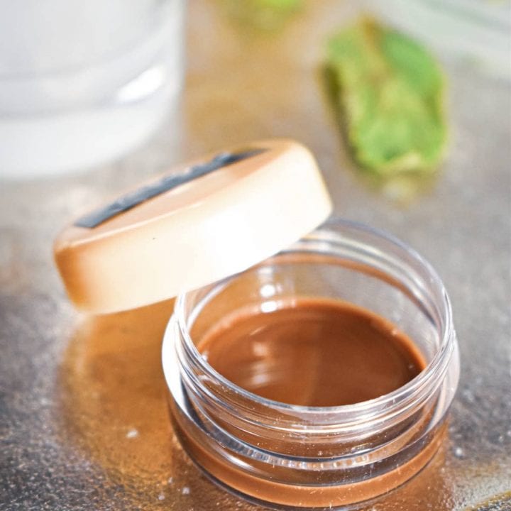 Easy homemade lip gloss recipe with tasty chocolate and peppermint extract! Give your lips the hydration it needs with this DIY sugar lip scrub.