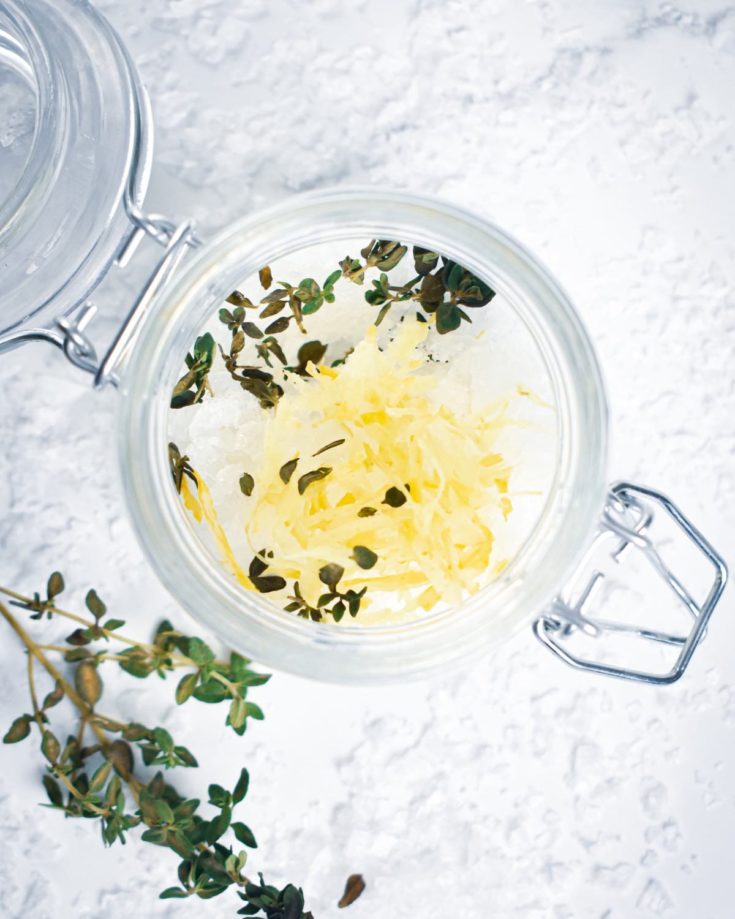 Enjoy a little downtime this season with this DIY homemade lemon thyme salt scrub containing only 4 ingredients (super easy!).