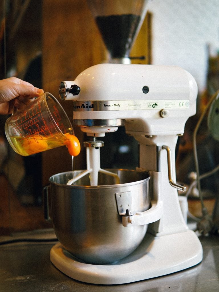 Artisan® Series Tilt-Head Stand Mixer: Selecting the Right Speed