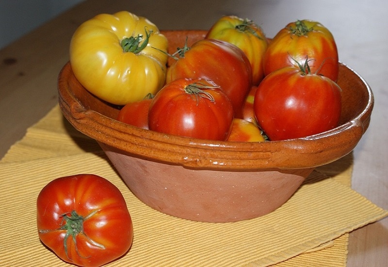 fruits that start with h heirloom tomato