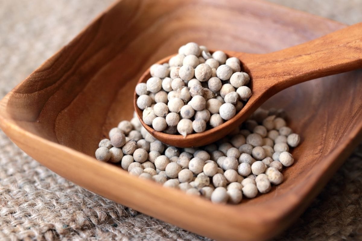 Substitute For White Pepper