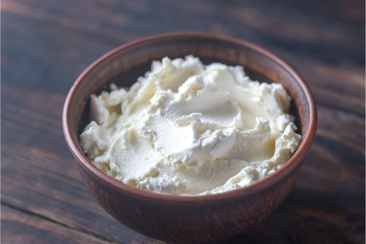 Try This Tasty But Healthy Substitute For Cream Cheese Today!