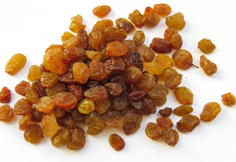 fruits that start with r raisin