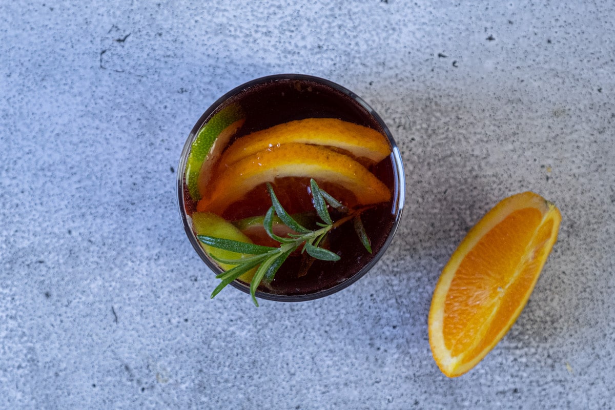 Delicious Red Wine Bourbon Summer Sangria Recipe (MustTry)