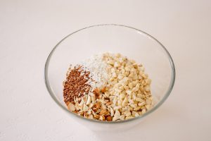 how to make banana granola step 3
