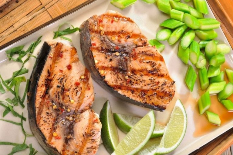 What Does Swordfish Taste Like? Essential Guide To Swordfish