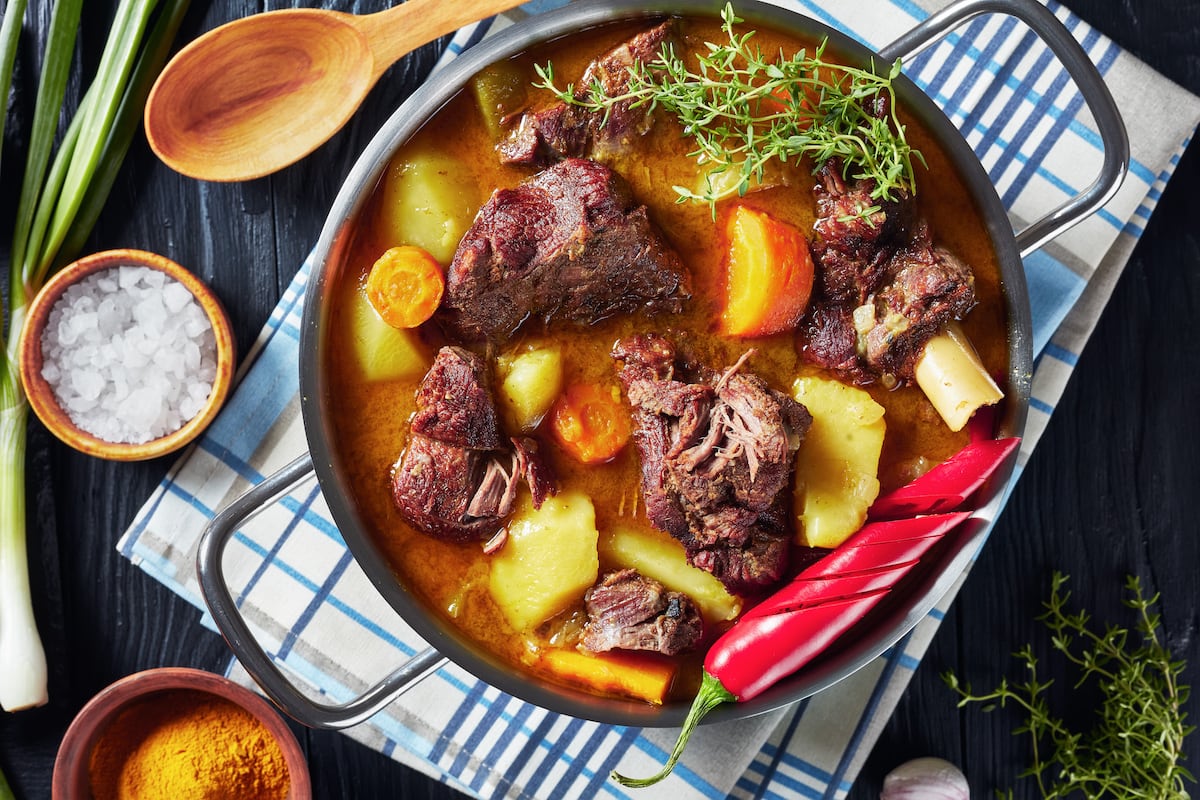 What Does Goat Meat Taste Like? Everything YOU Should Know!