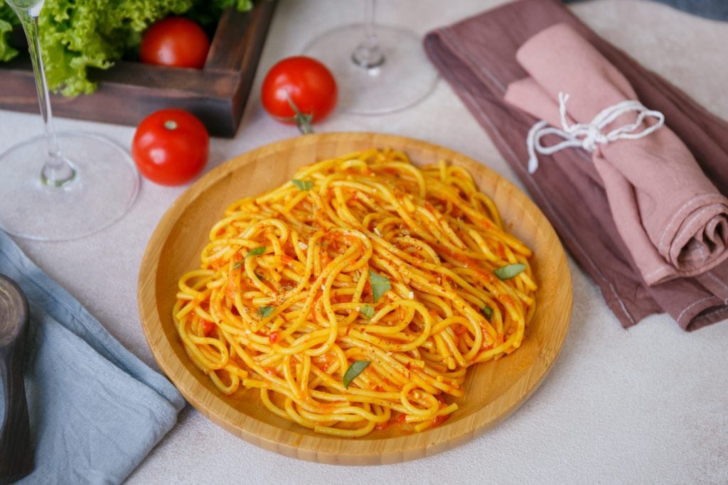 how to cook jollof spaghetti with tomato paste