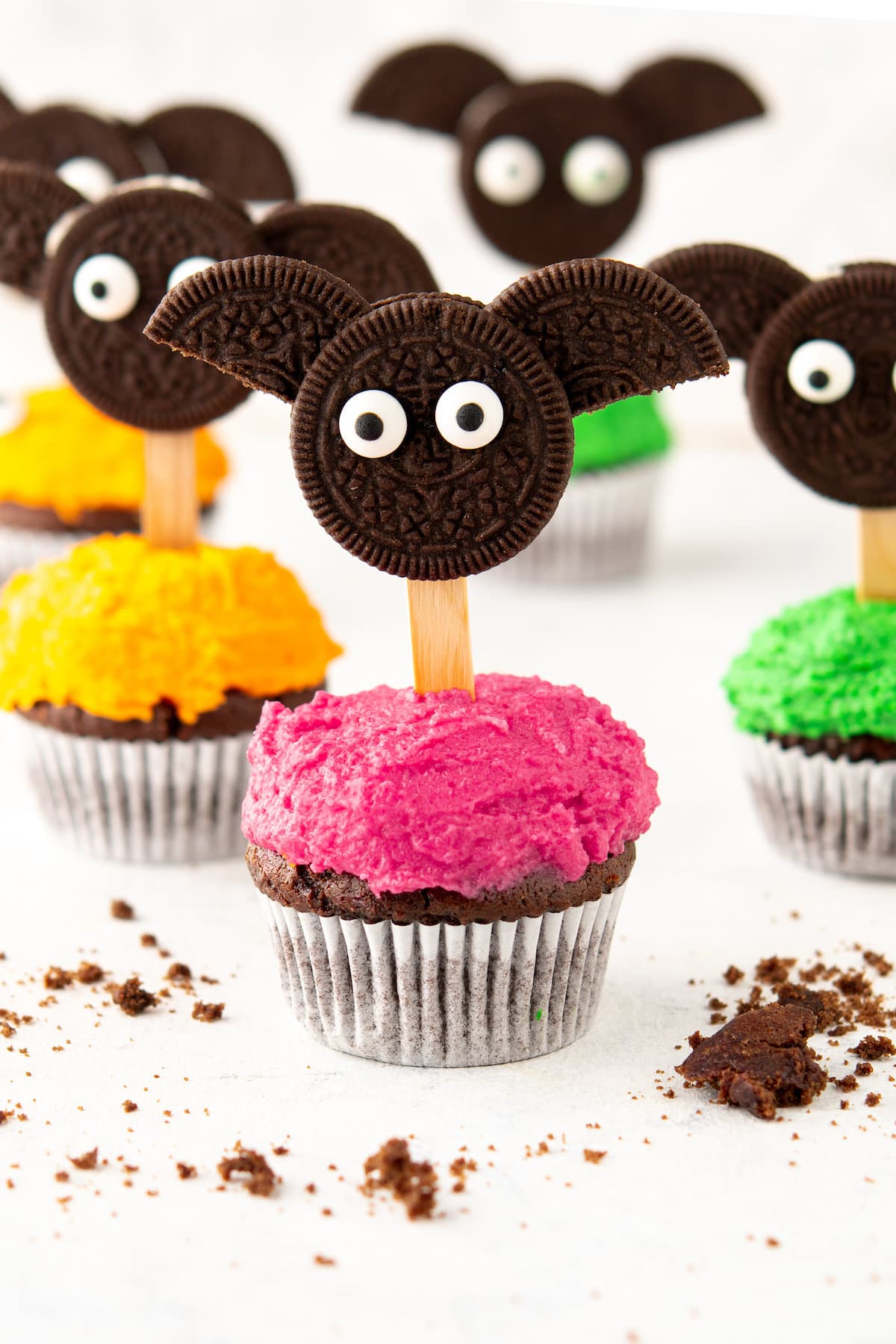oreo bat cupcakes