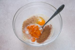 How to make pumpkin donut holes - Step 4