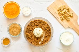 Vegan pumpkin cheesecake bars - Base Crust 2b