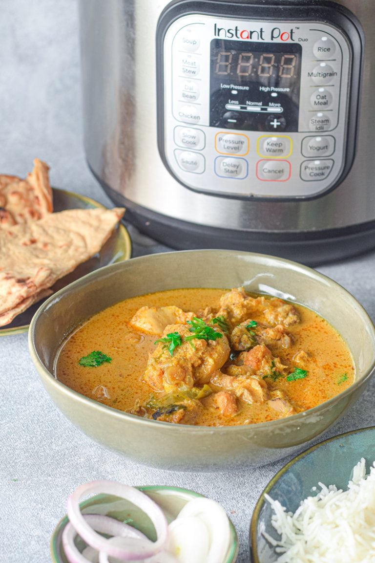 Quick and Easy Instant Pot Chicken Korma Recipe (30 Minutes)