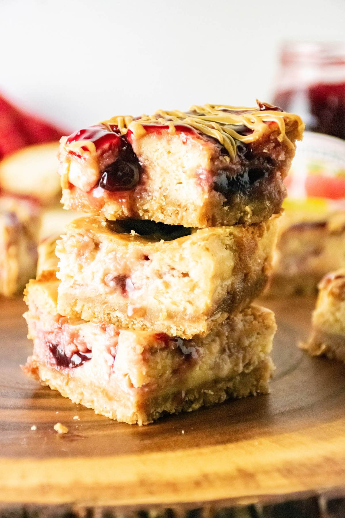 Easy Peanut Butter and Jelly Bars Recipe