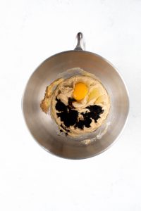 step 4 white chocolate dipped cookies