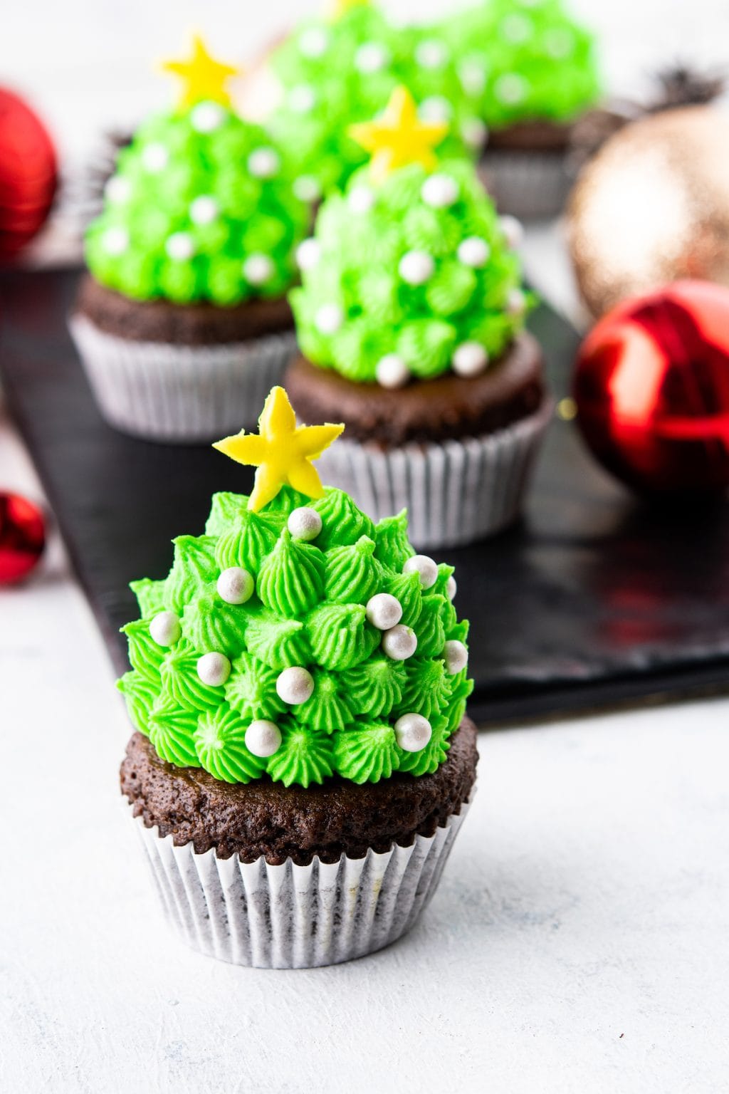 Strawberry Filled Cupcakes (Easy Christmas Tree Cupcakes)