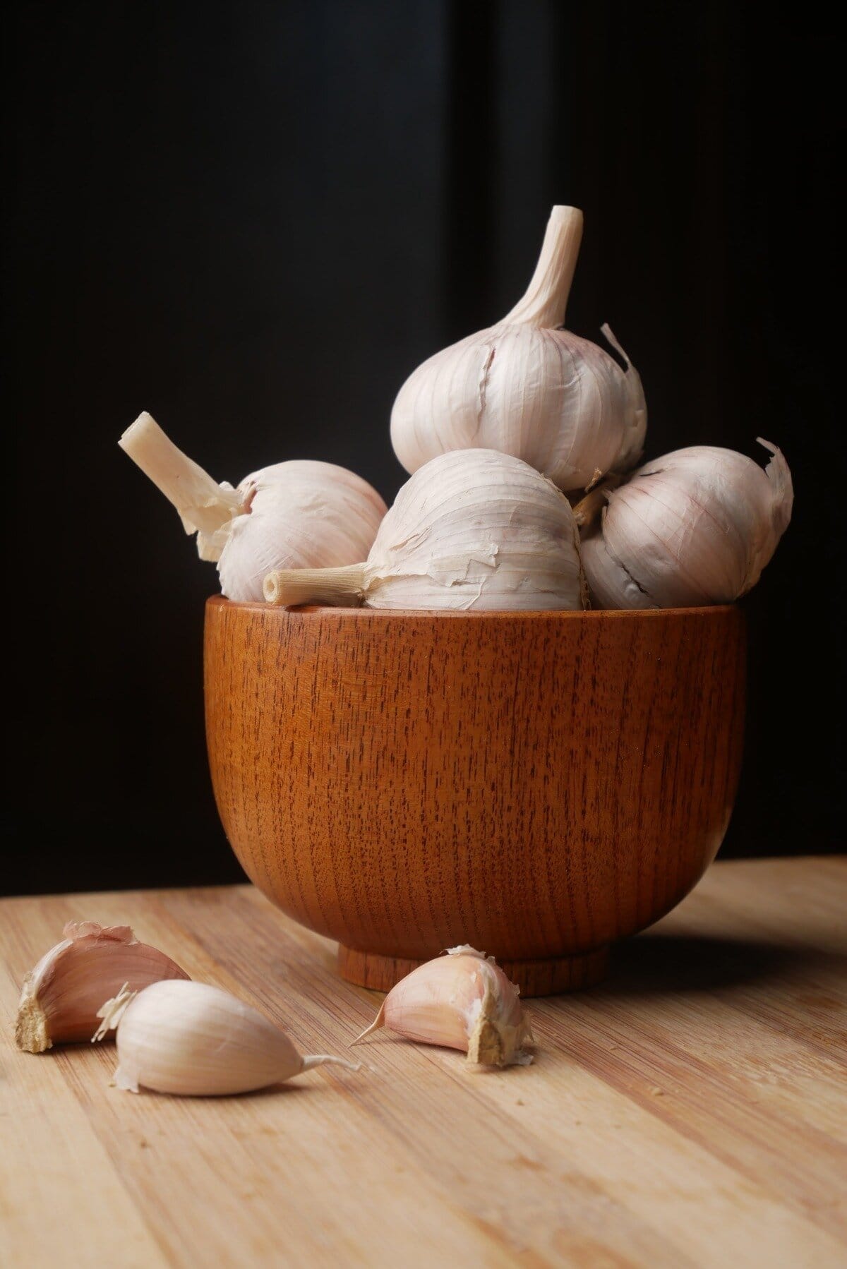 What Does Garlic Taste Like? Does Garlic Taste Good?