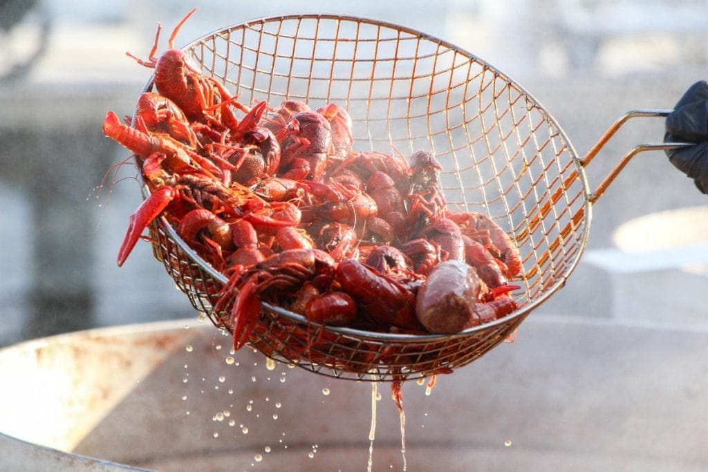 where to find crawfish