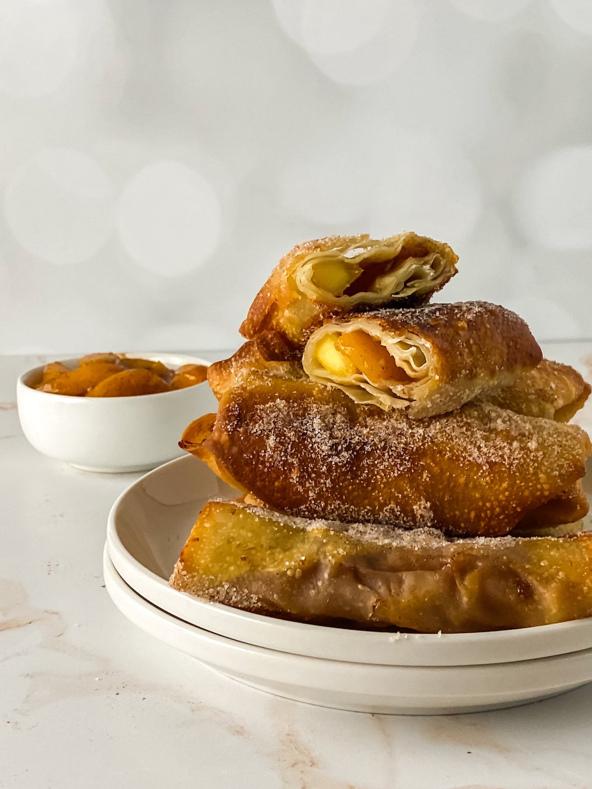 peach cobbler egg rolls