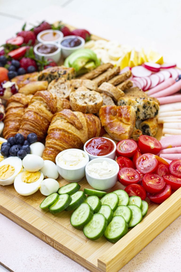 breakfast charcuterie board