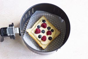 step 6 Custard Yogurt Toast
