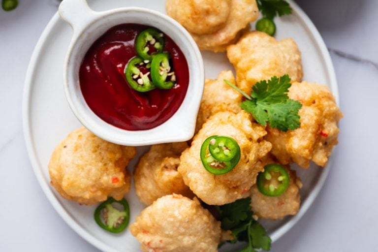 25 Simple Finger Foods That'll Impress At Any Gathering - Food Plus Words