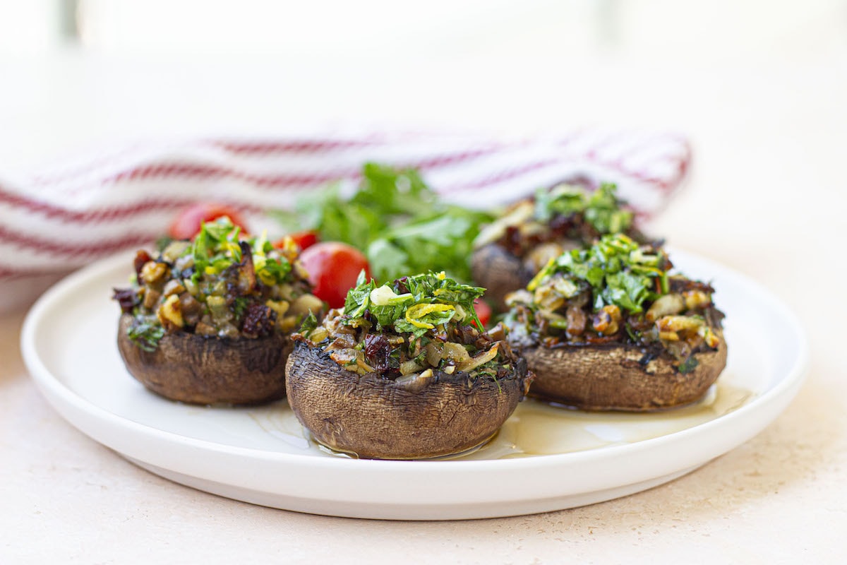 25-cheap-wedding-food-ideas-so-delicious-no-one-will-guess-they-re