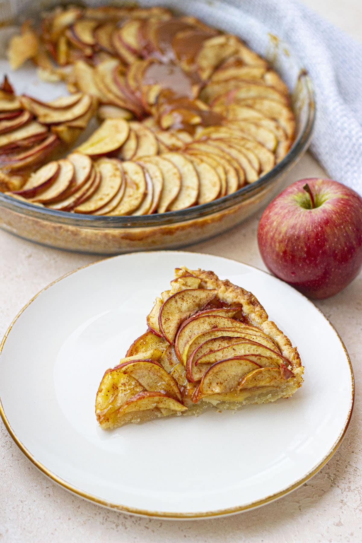 caramel apple tart