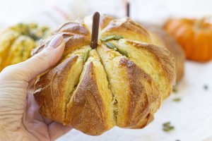 Easy Pumpkin Shaped Bread Recipe