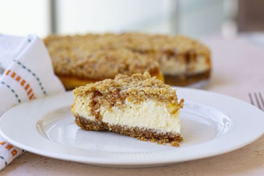 APPLE CRUMBLE CHEESECAKE BY FOOD PLUS WORDS 2