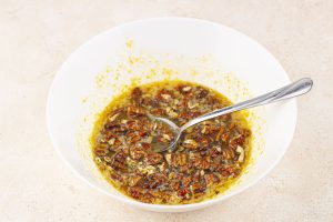 How to Make Mini Pecan Pies