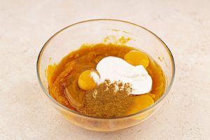 How to Make Paula Deen Sweet Potato Casserole