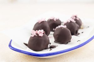 step 14b Dark Chocolate Pumpkin Truffles