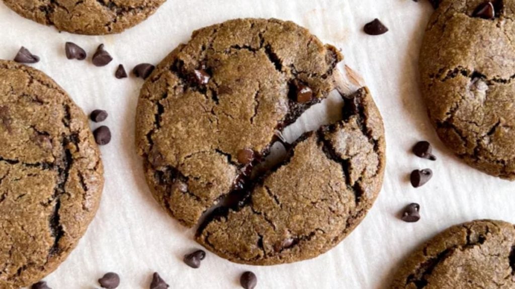 CHOCOLATE CHIP COFFEE COOKIES BY MADE IN MOTHERHOOD