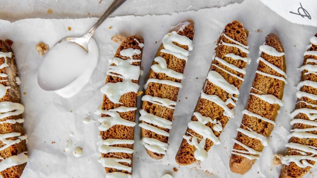 GINGERBREAD BISCOTTI COOKIES BY IF YOU GIVE A BLONDE A KITCHEN