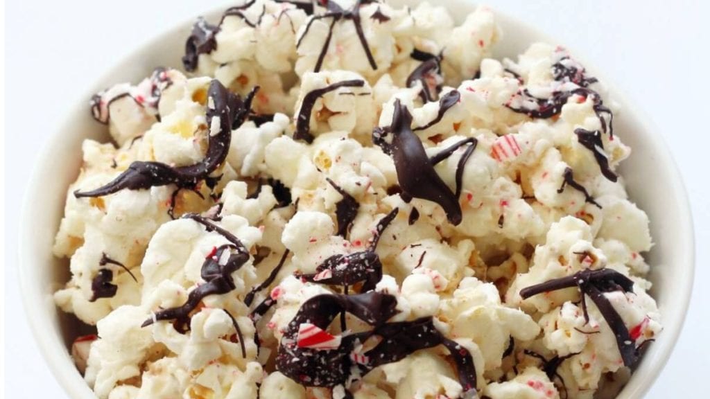 PEPPERMINT BARK POPCORN BY STRENGTH AND SUNSHINE