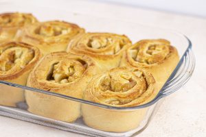 How to Make Apple Pie Cinnamon Rolls