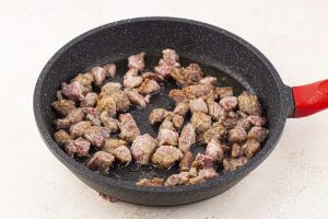 step 4a slow cooker beef stew with onion soup mix