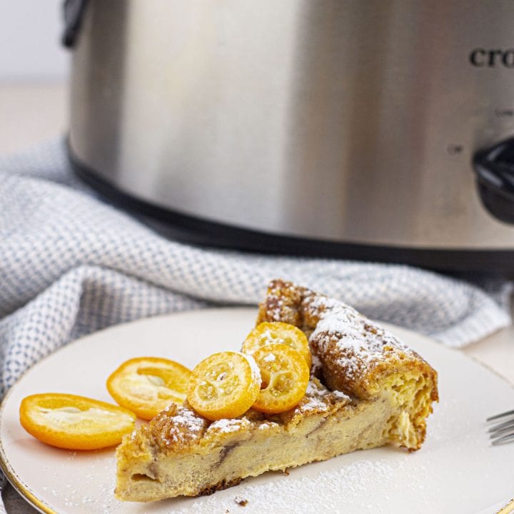 Easy Crockpot French Toast Casserole