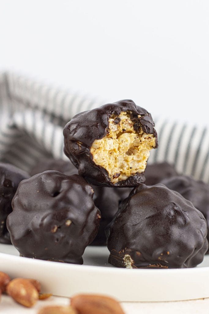 Peanut Butter Balls with Rice Krispies