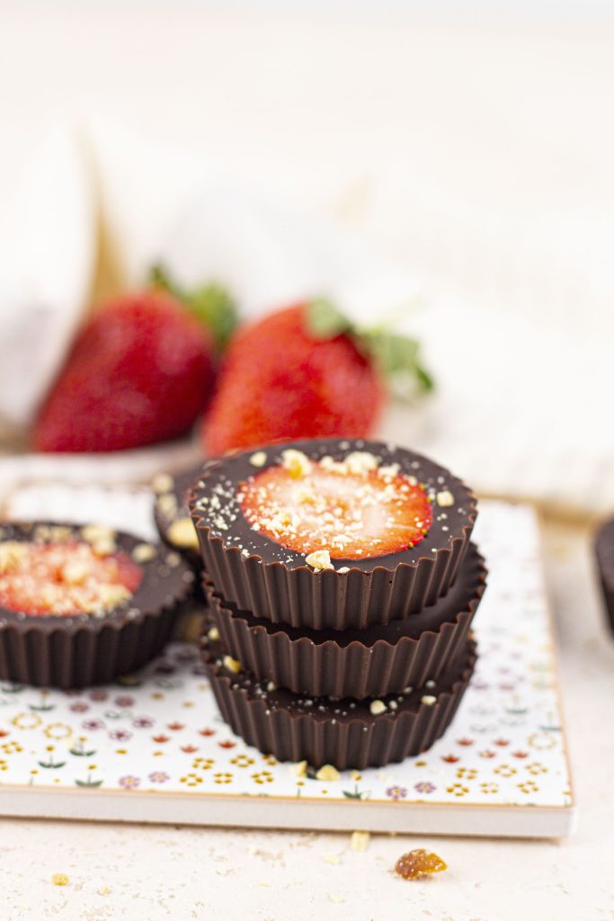 What To Serve With Strawberry and Chocolate Cups