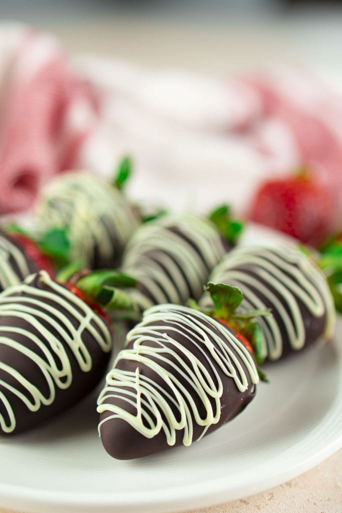 What are Valentines Chocolate Covered Strawberries