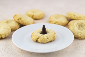 step 6 betty crocker peanut butter blossom cookies