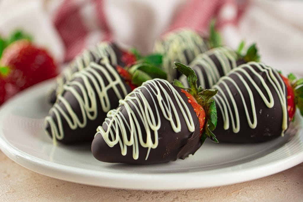 valentines day chocolate covered strawberries