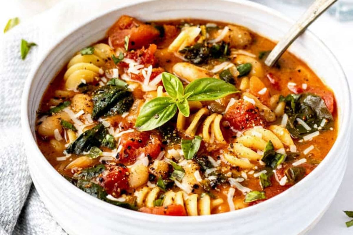 Italian White Bean Soup with Pasta