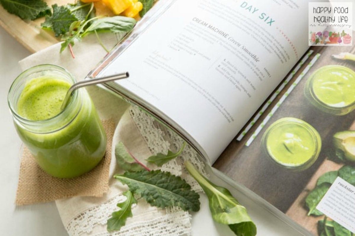 Creamy Green Smoothie by HFHL