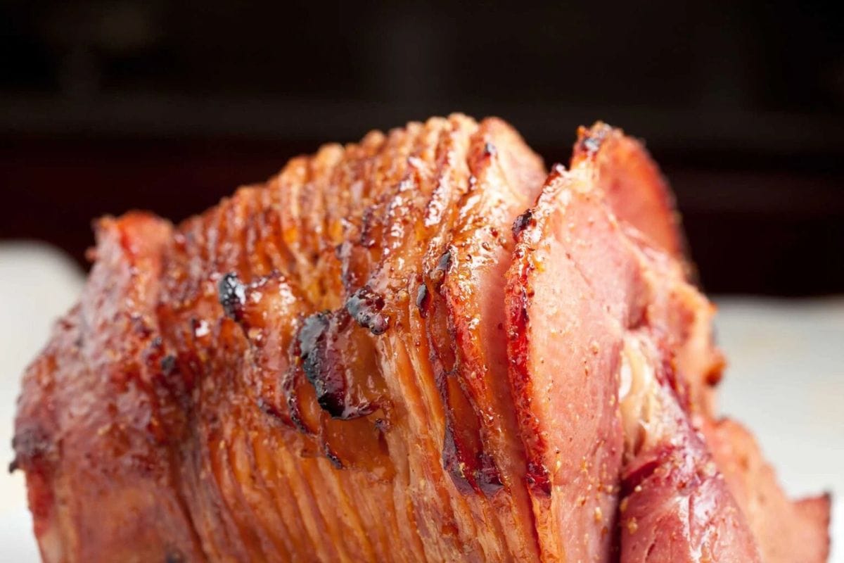 25 Easy Christmas Ham Recipes That Will Make Dinner Unforgettable