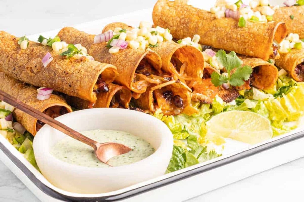 25 Easy But Impressive Cinco de Mayo Potluck Ideas Food Plus Words