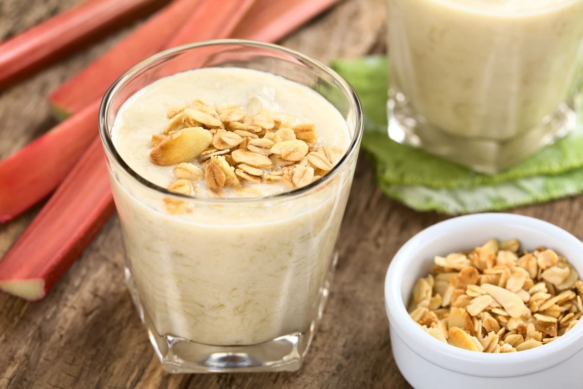 Almond yoghurtIldi papp