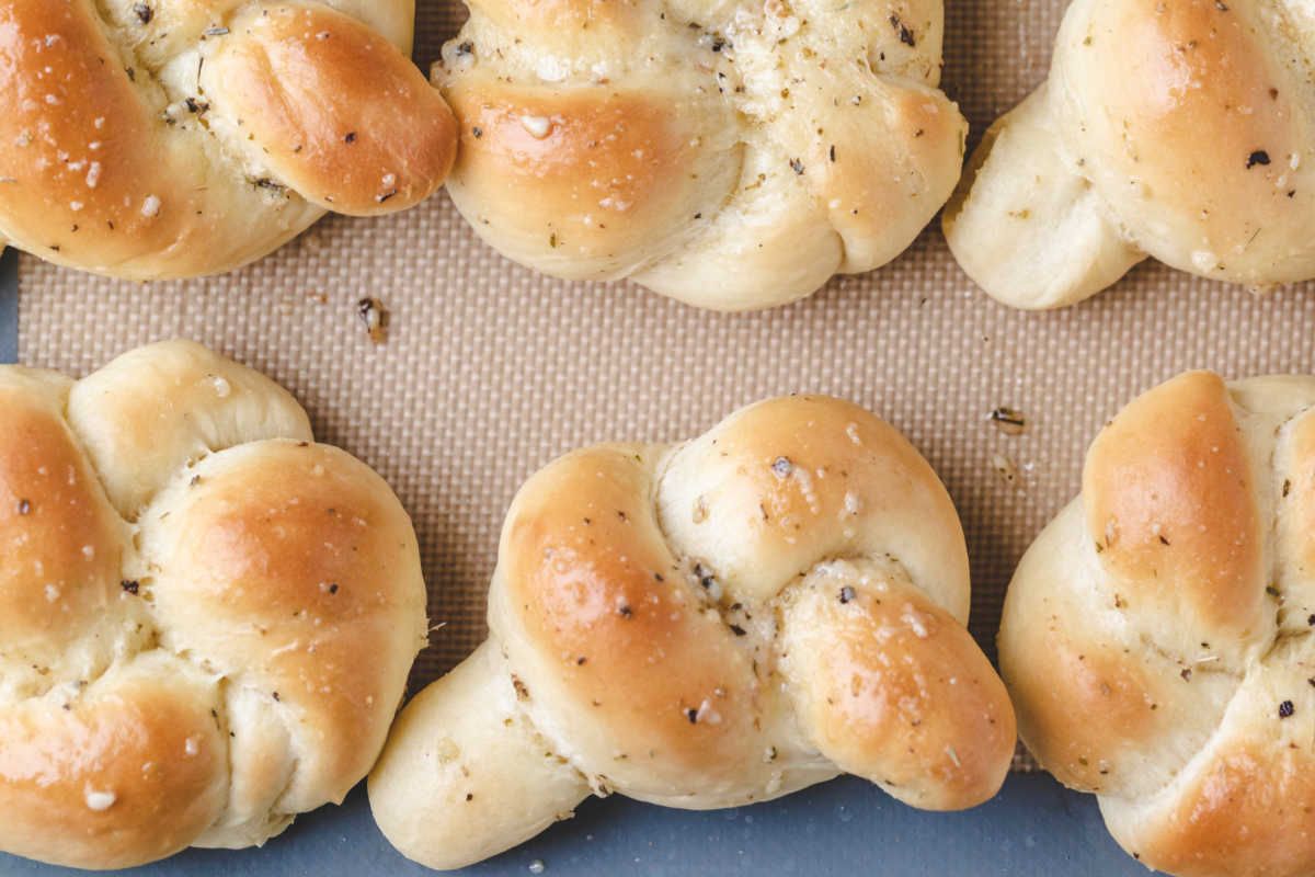 Appetizers That Go with Pizza